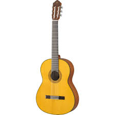 Guitar Classic Yamaha CG142S