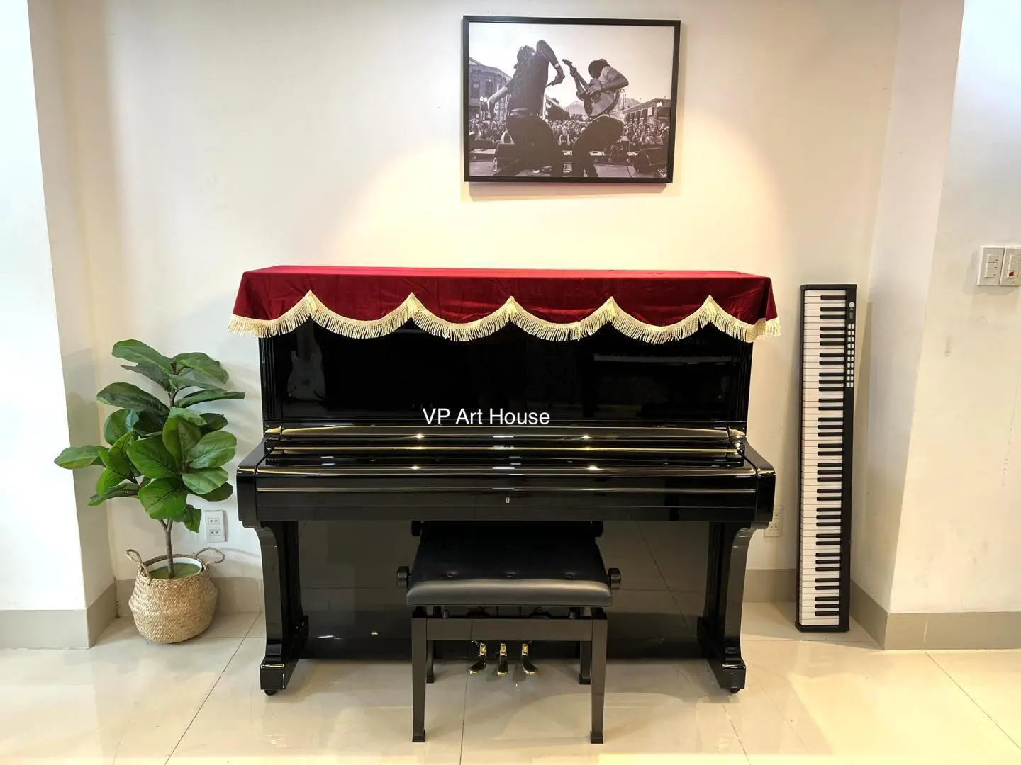 Đàn piano upright Kawai BL-51 special