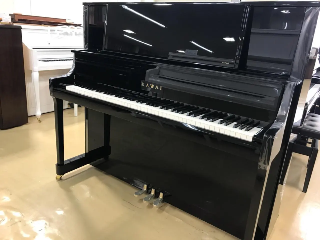 Đàn piano cơ upright Kawai K700