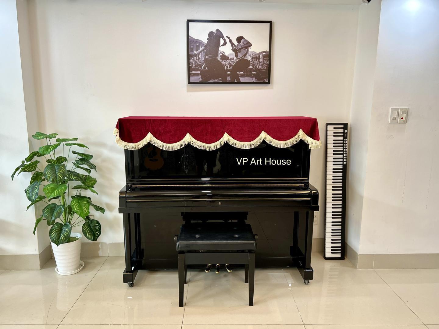 Đàn cơ Upright APOLLO A8