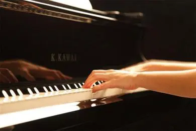 Bàn phím Neotex là một trong những thành tựu công nghệ nổi bật của Kawai
