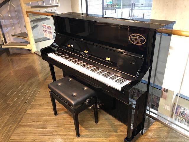 Đàn piano upright Yamaha YU11 PE
