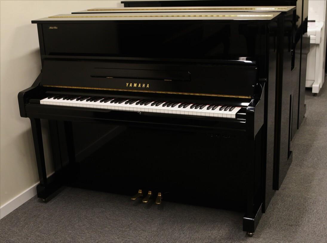 YAMAHA YU 11
