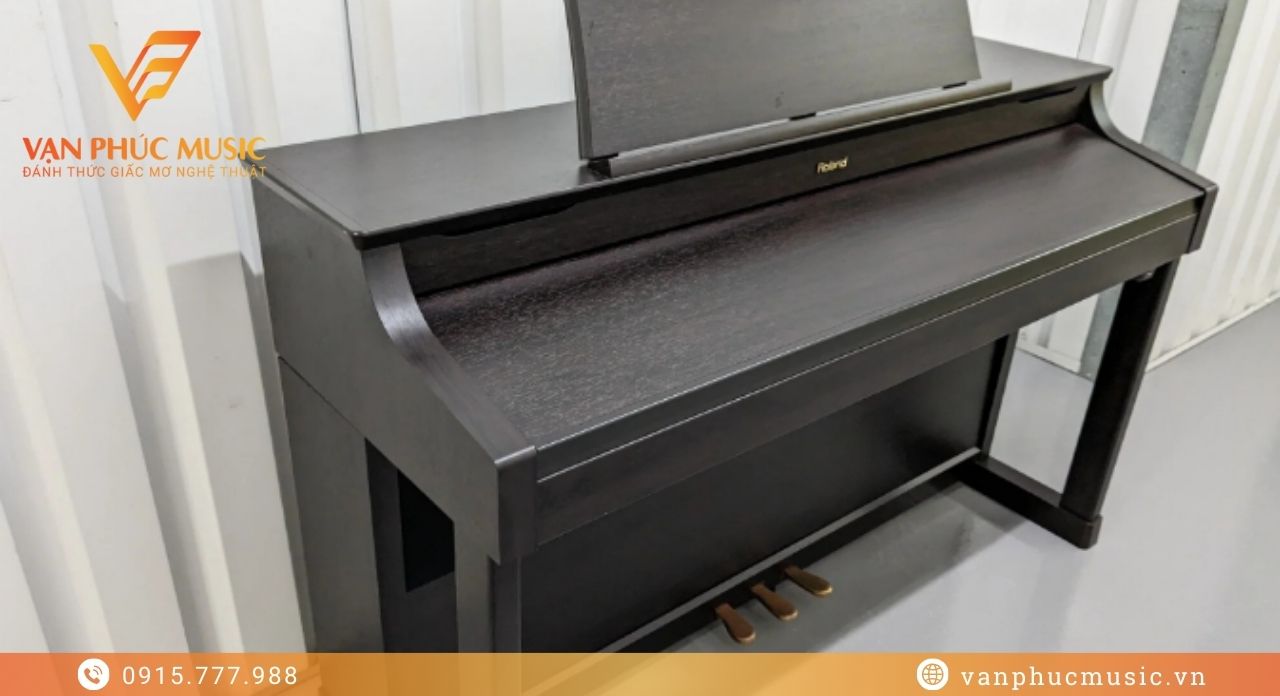 ROLAND HP-307R