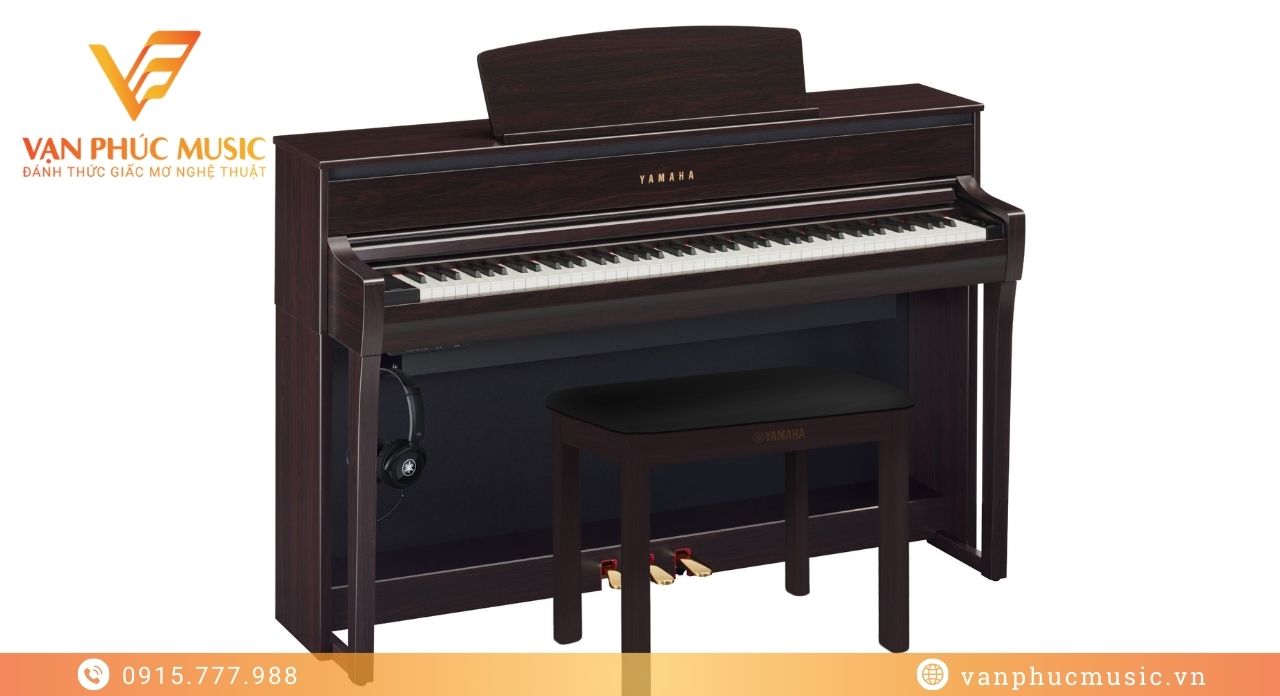 Yamaha CLP-775R