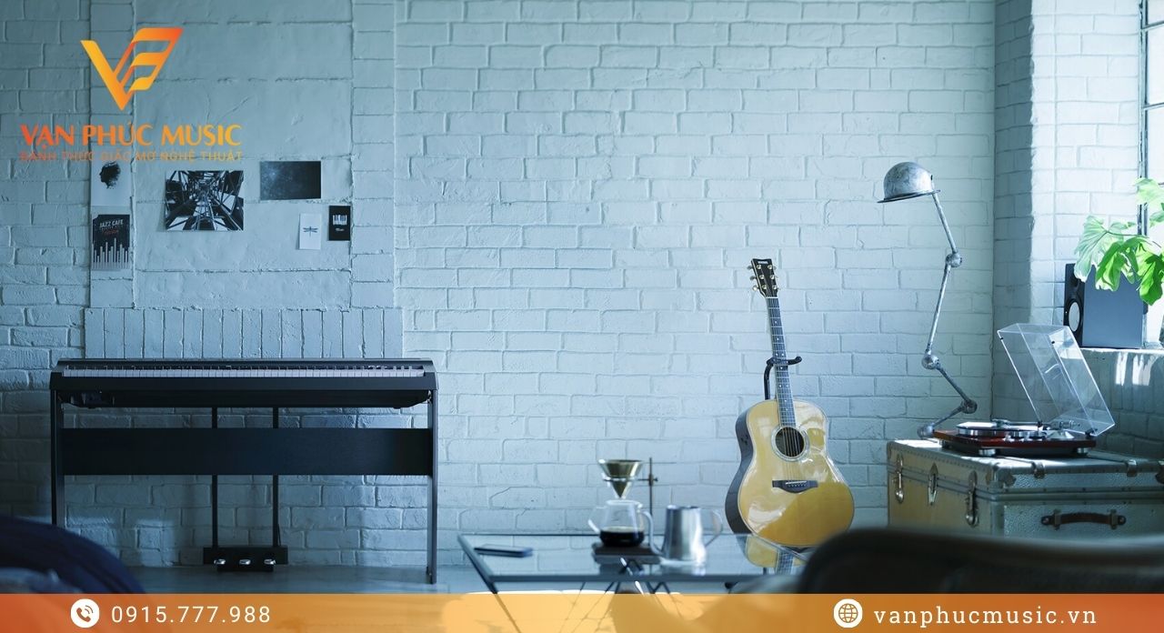 YAMAHA P 125B