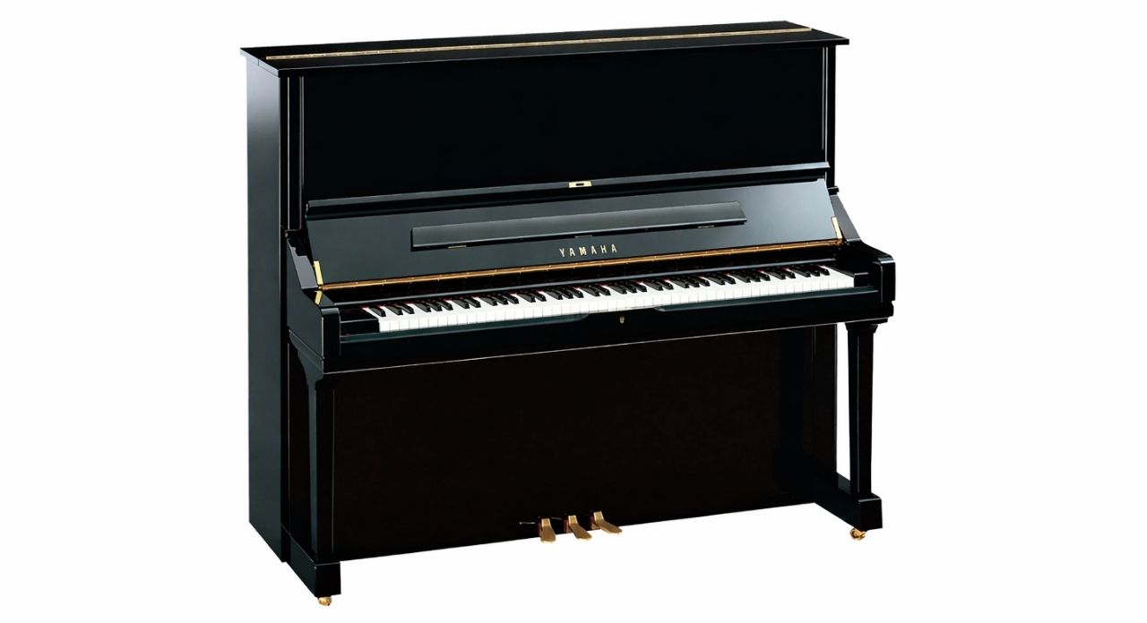 YAMAHA U3F