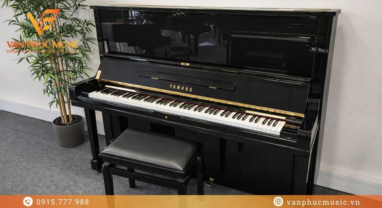 Đàn piano Yamaha UX