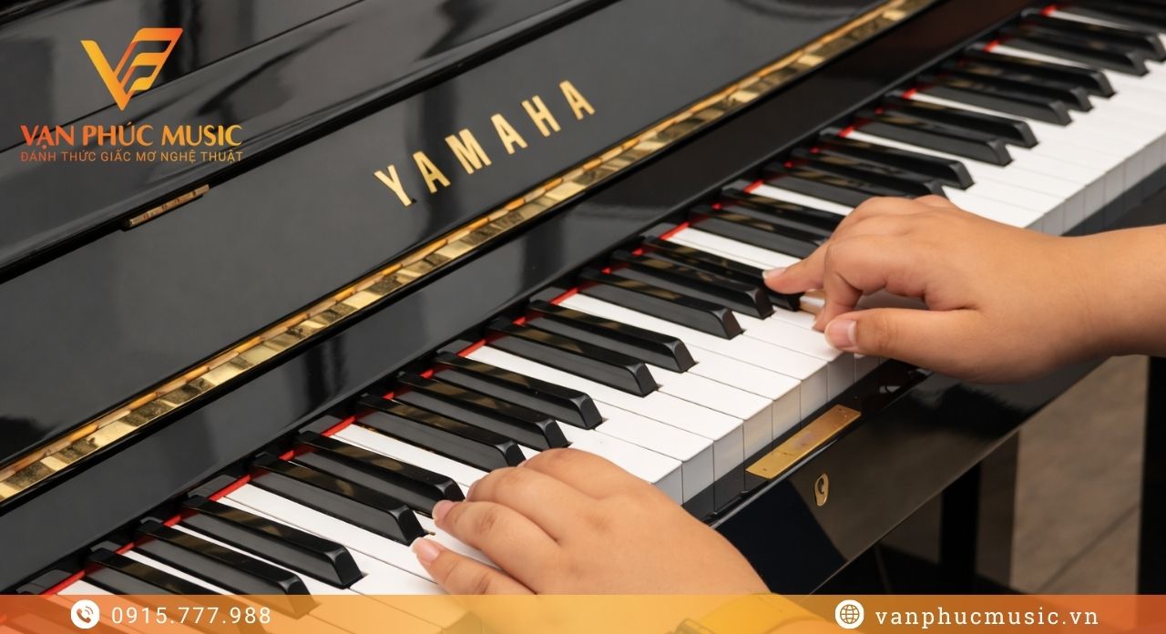 YAMAHA UX