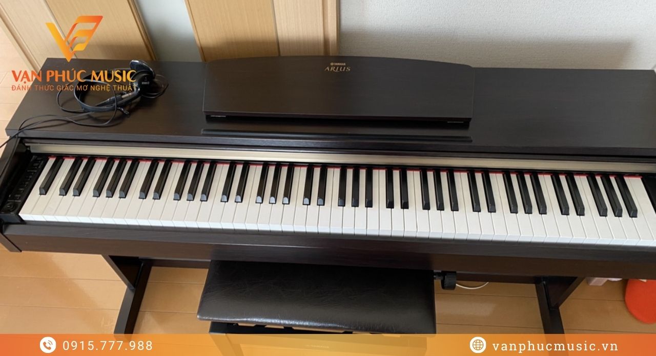 YAMAHA YDP 162B
