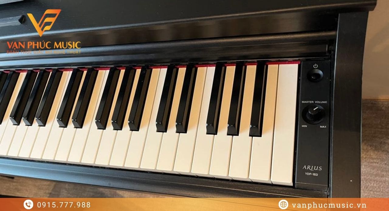 YAMAHA YDP 163B