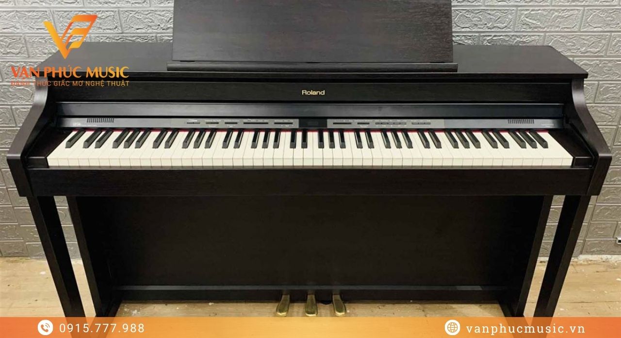 ROLAND HP 506R