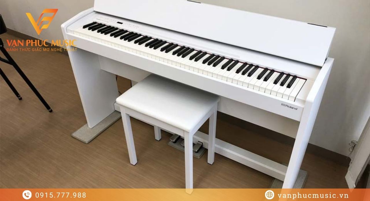 ROLAND F 140WH