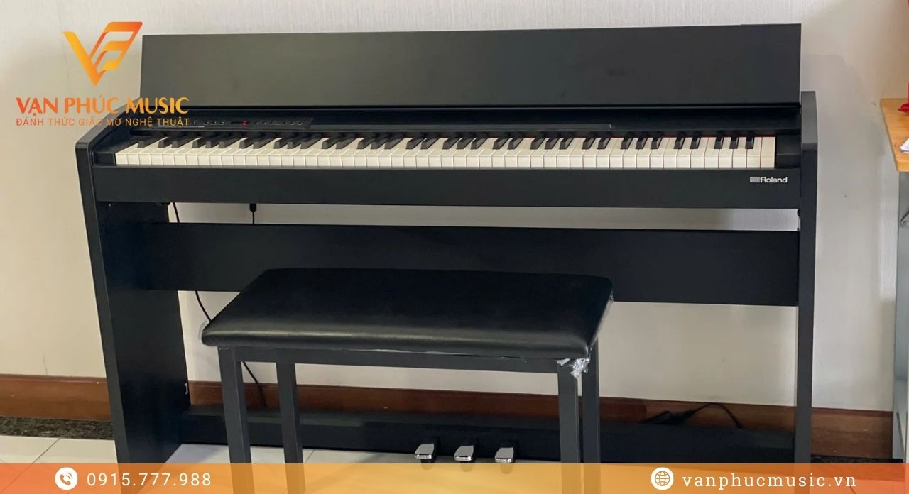 Roland F140CB