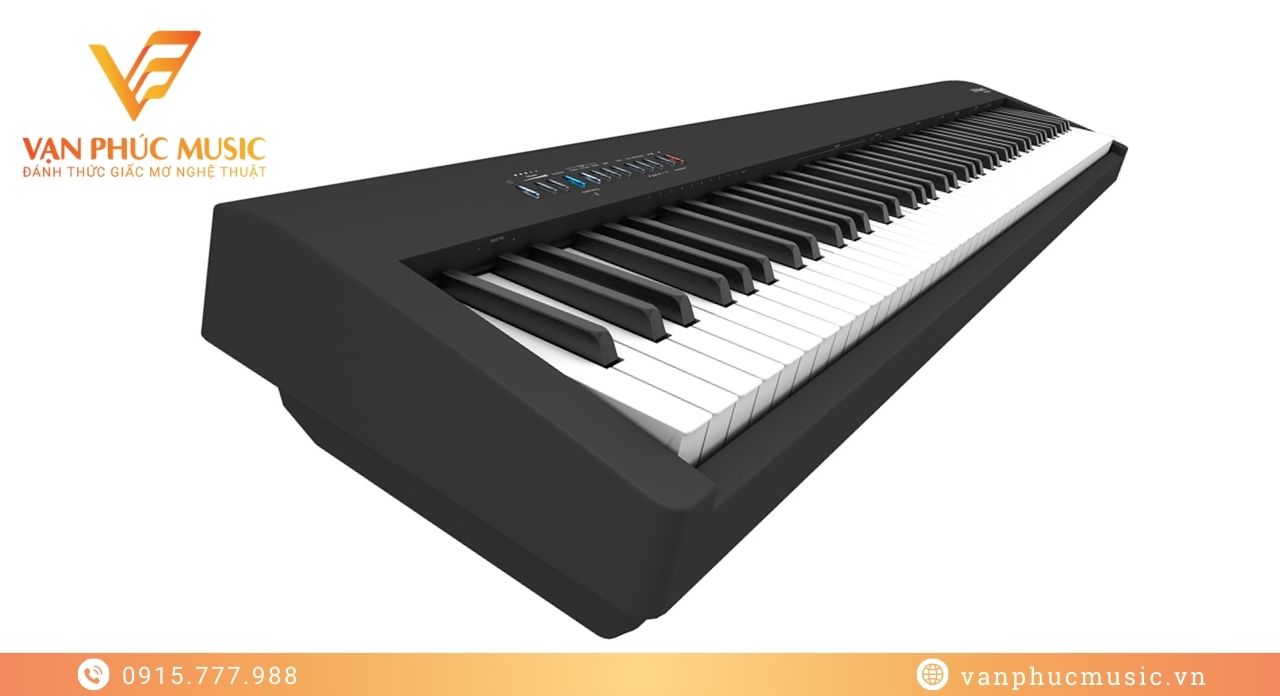 Roland FP-30B
