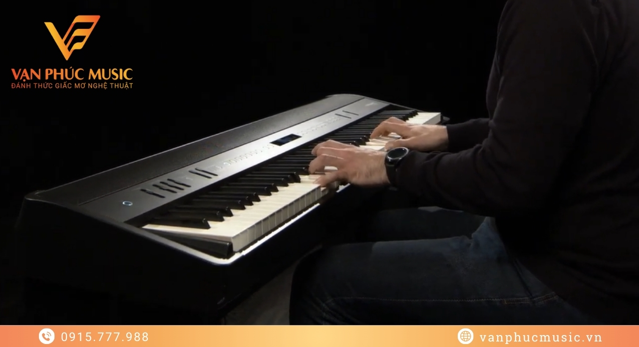 ROLAND FB-90B