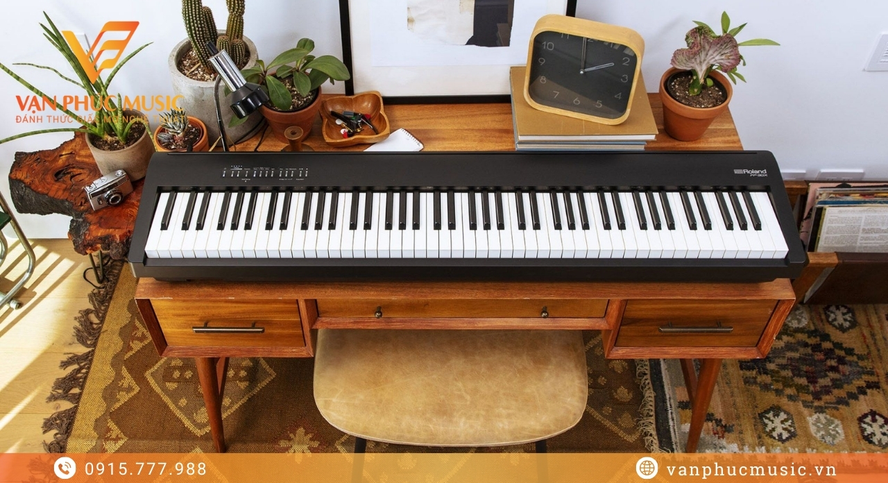 ROLAND FB-90B