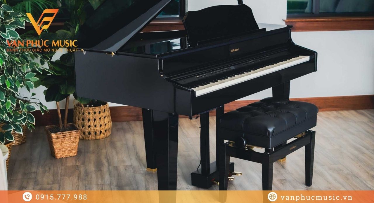 ROLAND GP 607PE