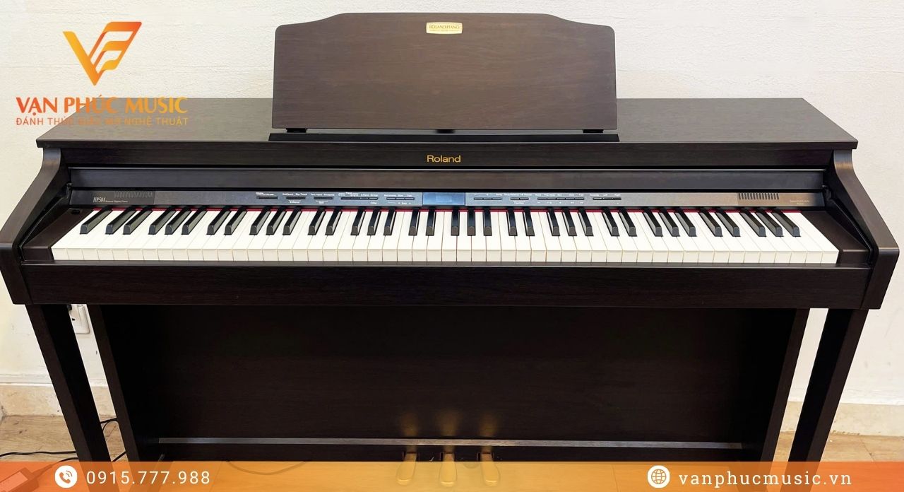 Roland HP 504RW