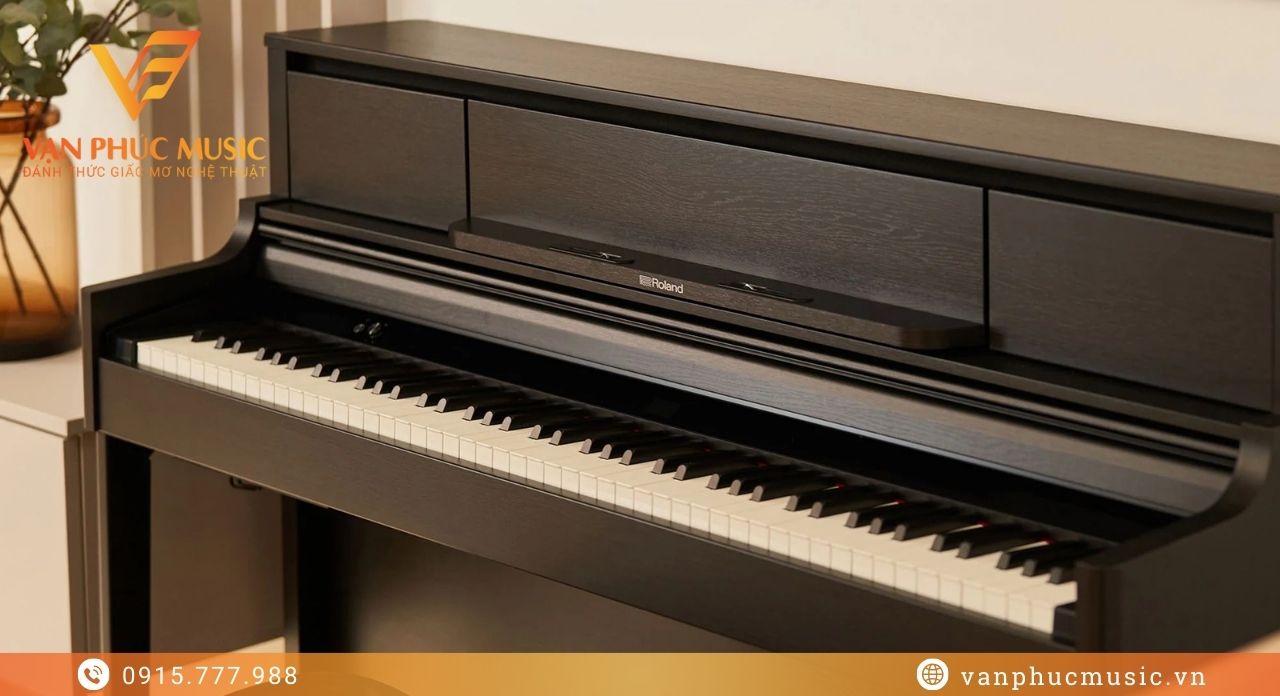 ROLAND LX 5DR