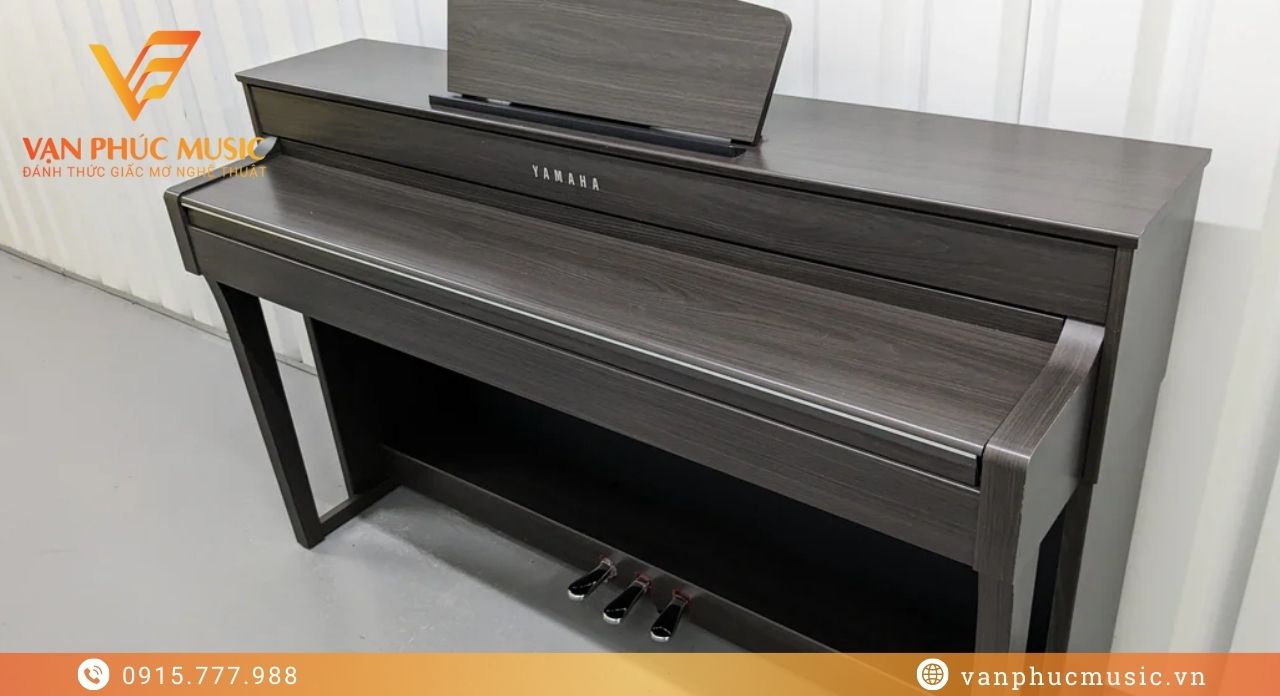 Yamaha CLP 635DW