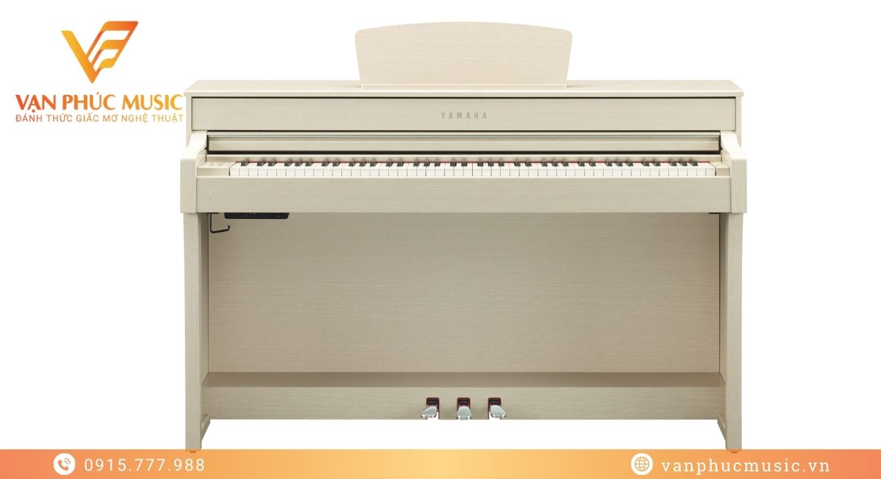 Yamaha CLP 635WA