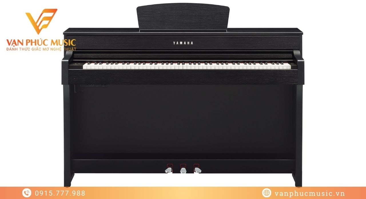 Yamaha CLP 635B
