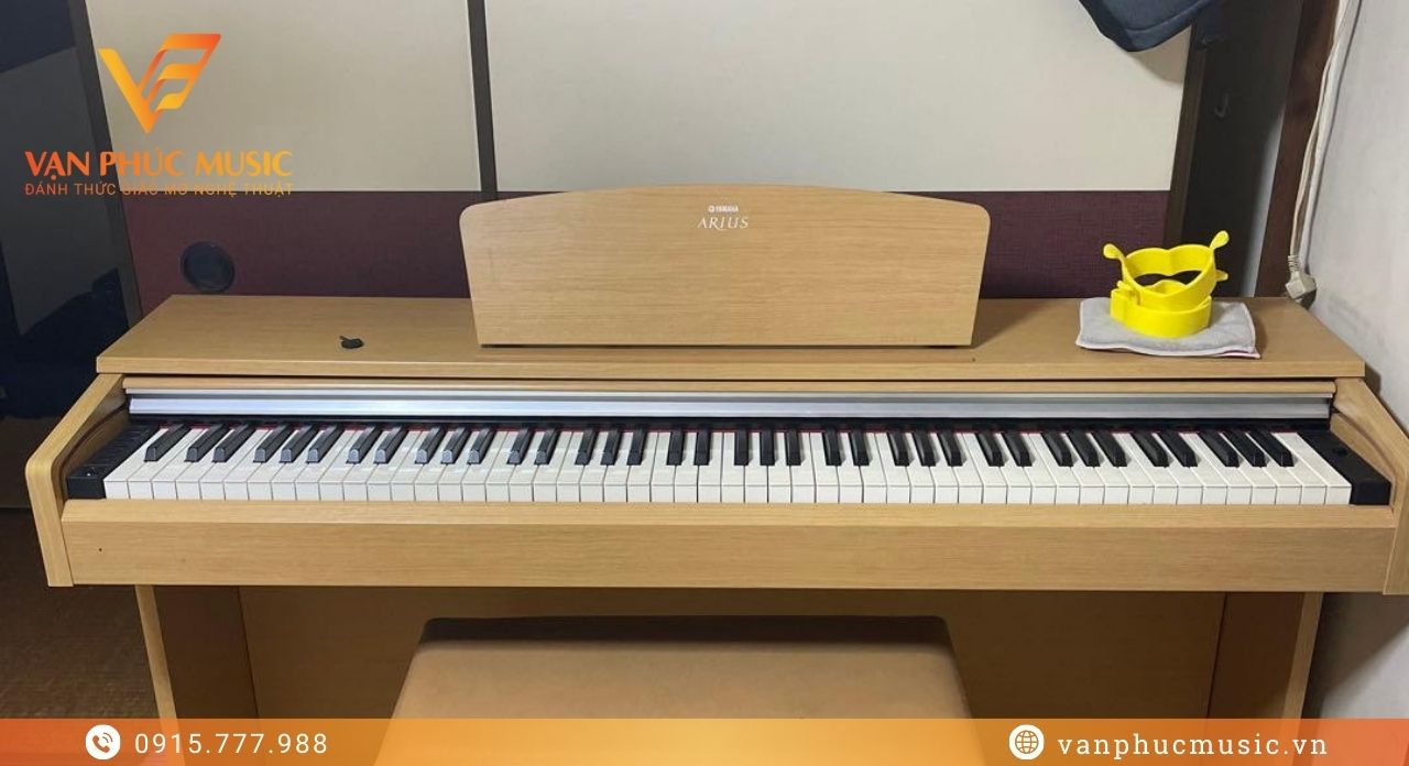YAMAHA YDP 142C