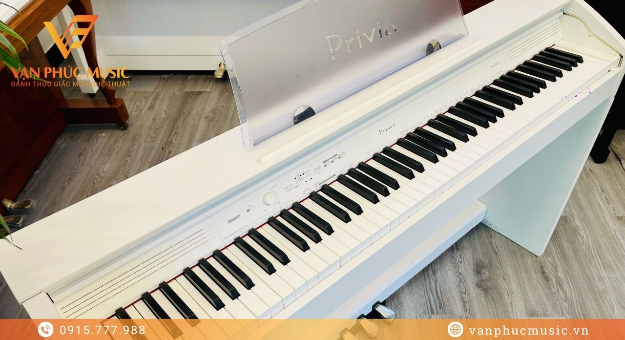 CASIO PX 760WE