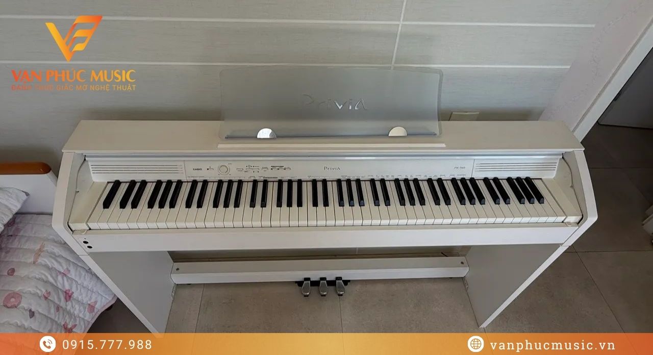 CASIO PX 760WE