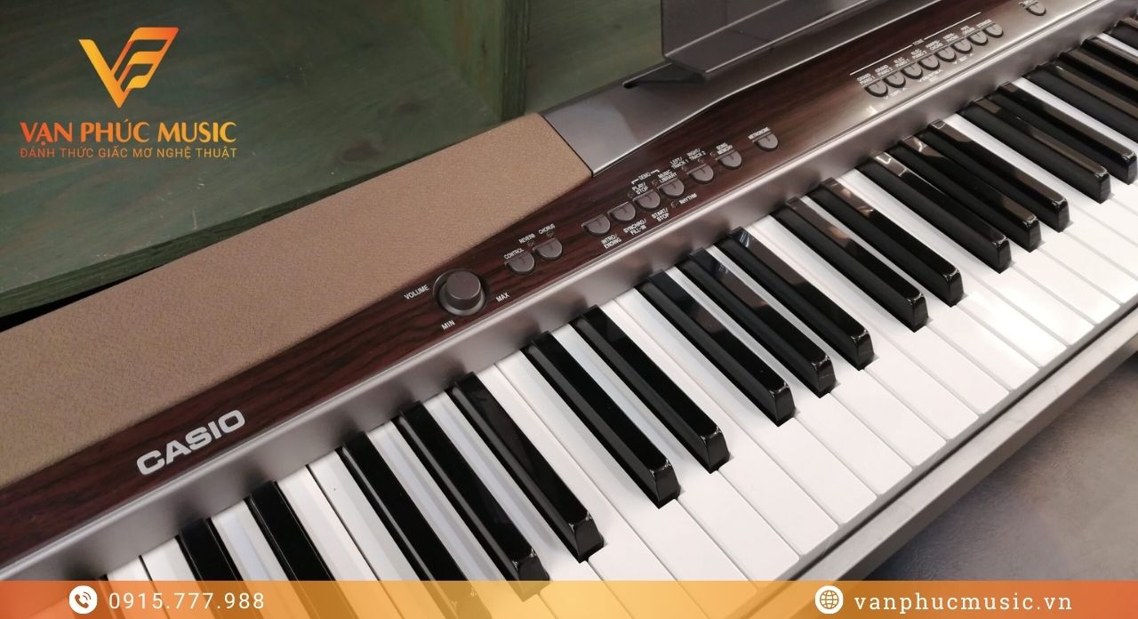 CASIO PX 750BN