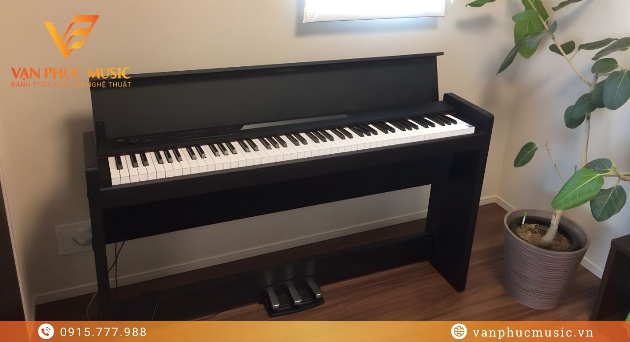 KORG LP 380B