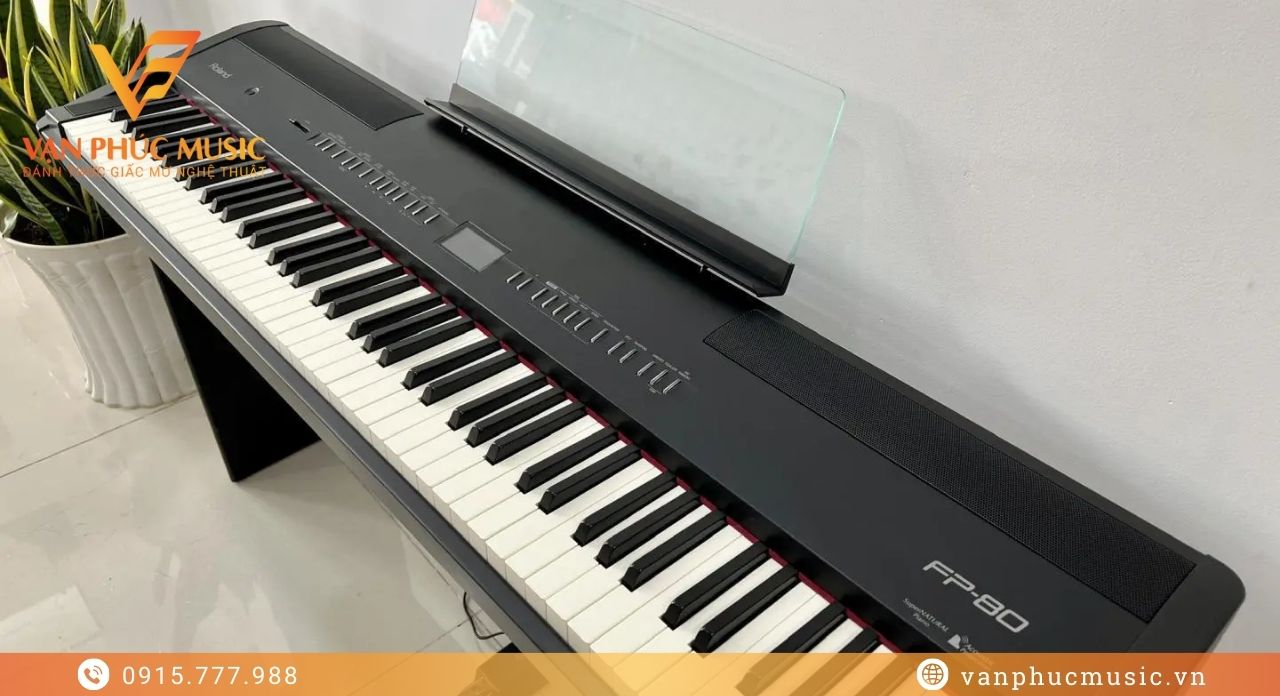 ROLAND FP 80 BK