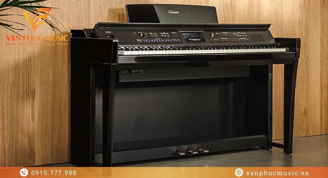 YAMAHA CVP 905B
