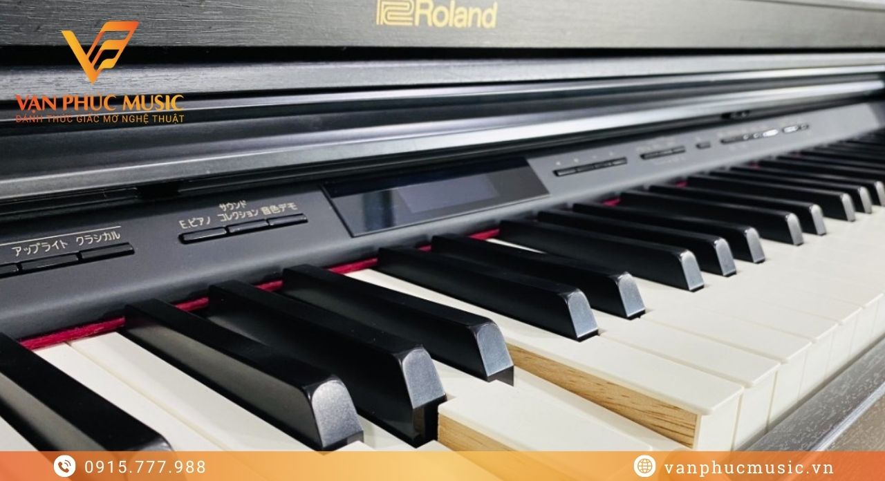 ROLAND LX 7GP-B
