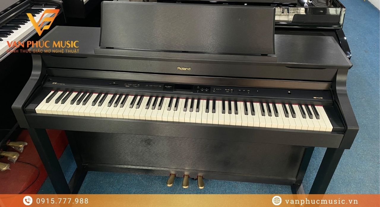 ROLAND HP 307SB