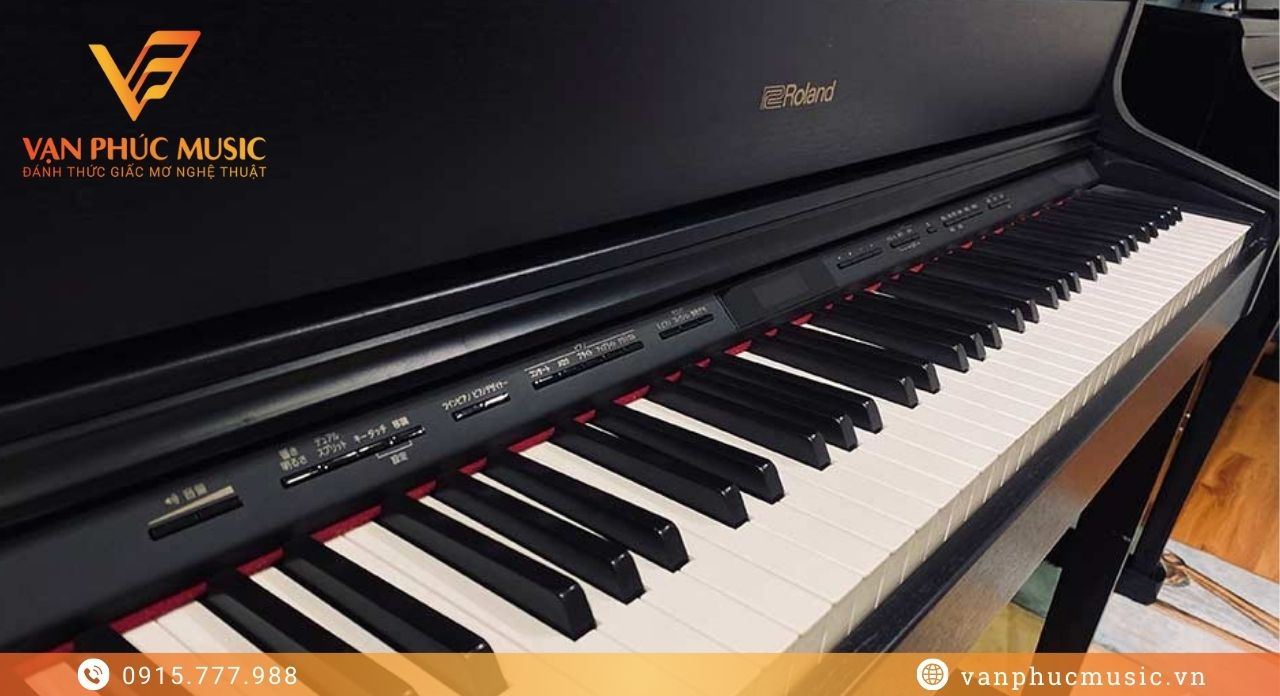 ROLAND HP 307SB