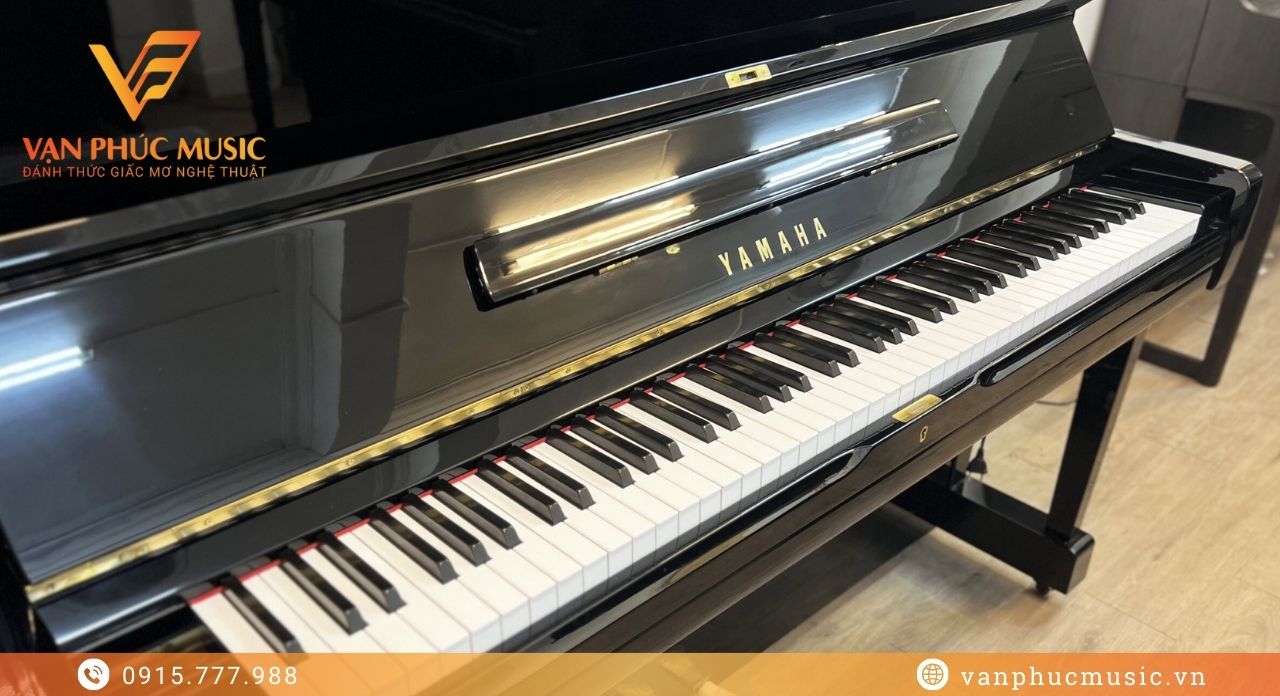 đàn piano Yamaha U1A