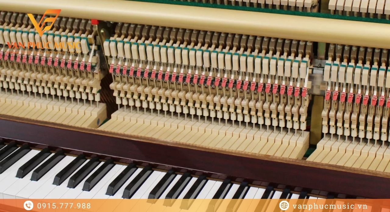 piano cơ Yamaha U1A
