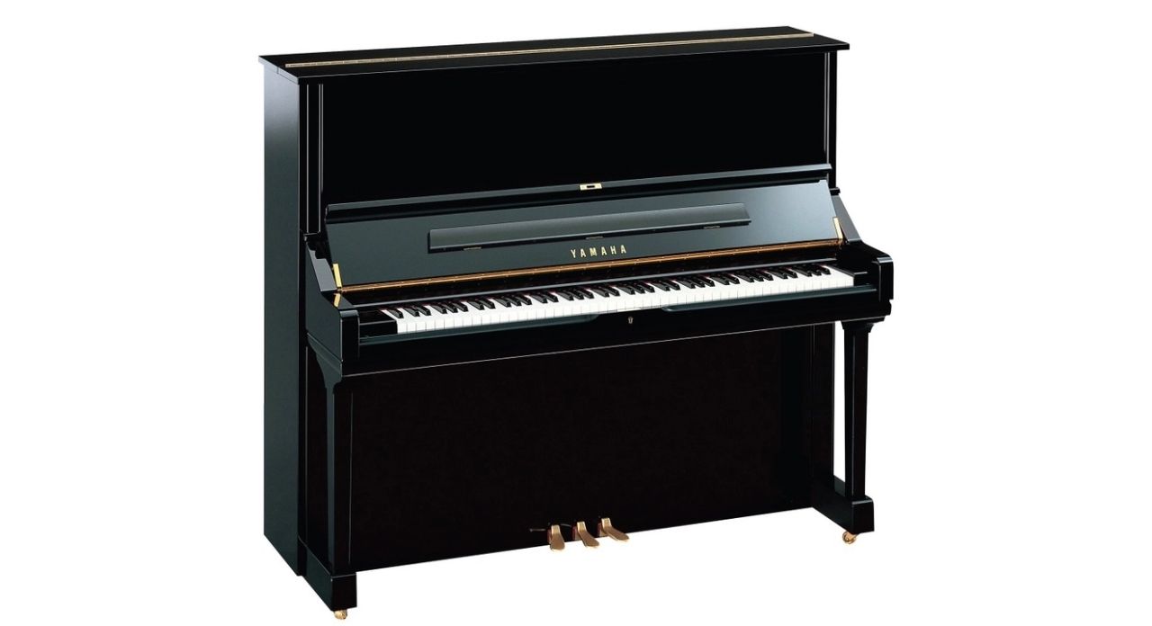 YAMAHA U1G