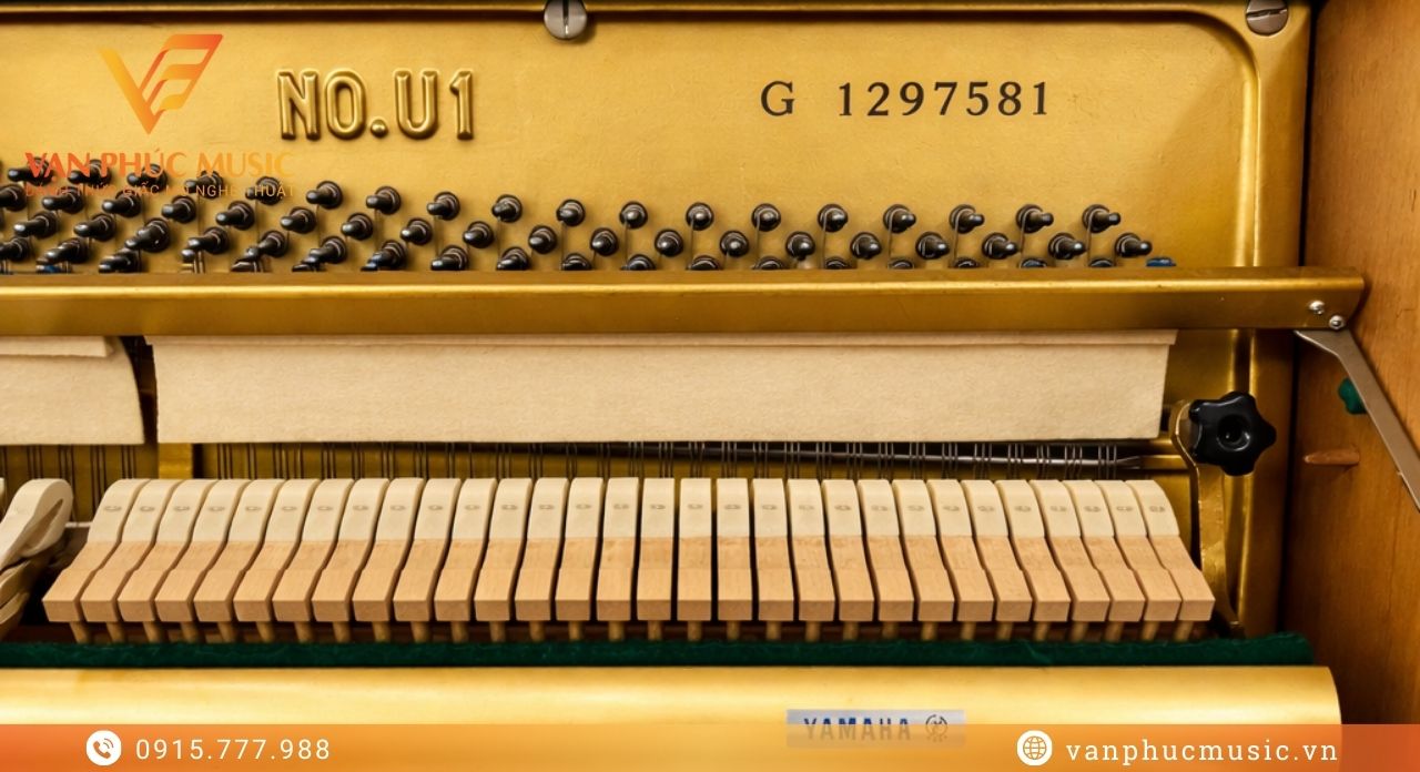 Yamaha U1G