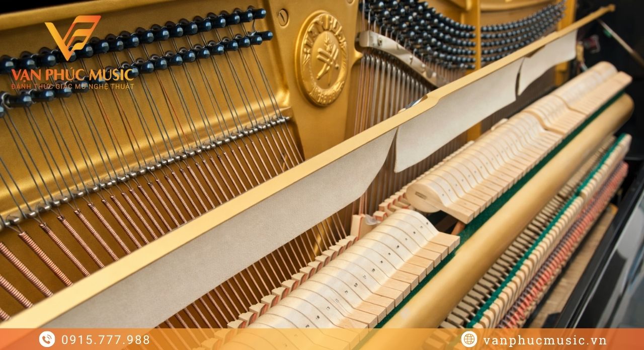 Yamaha U1H