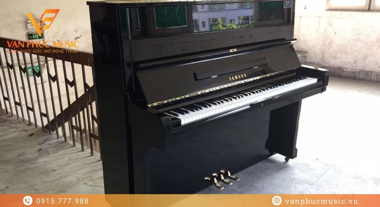 đàn piano Yamaha U2H