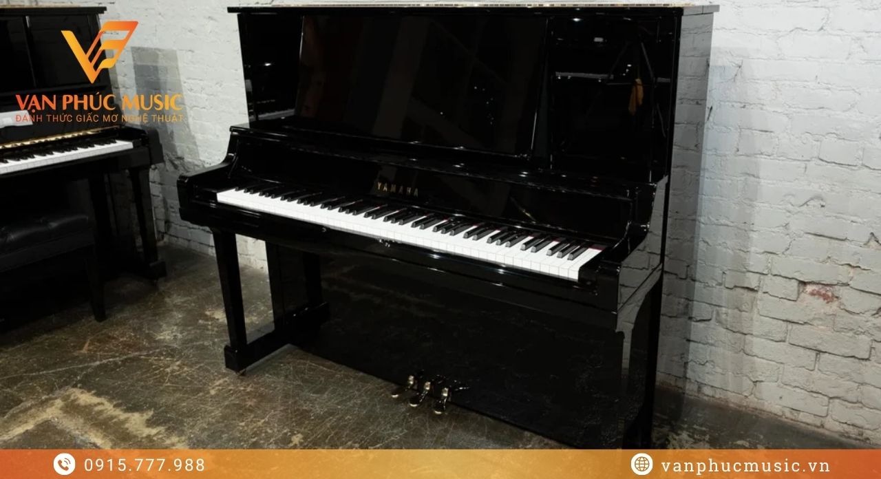 đàn piano Yamaha UX30A