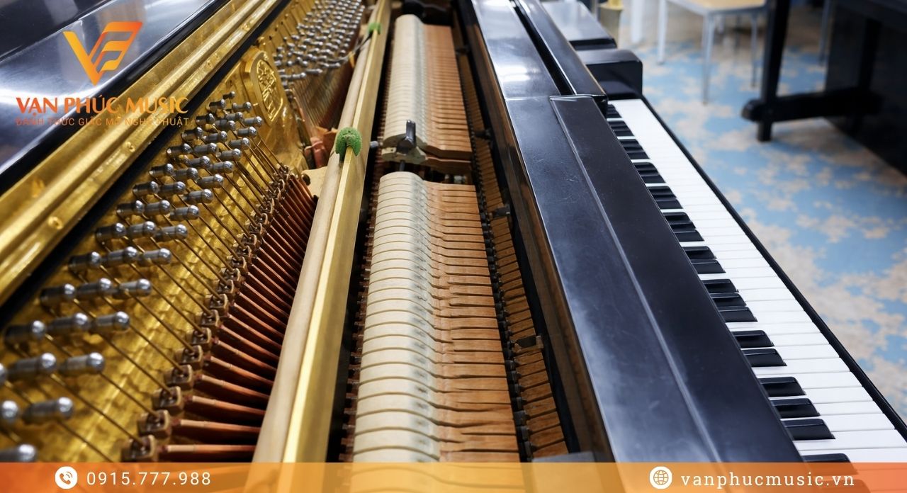 Yamaha YUA Nhật Bản