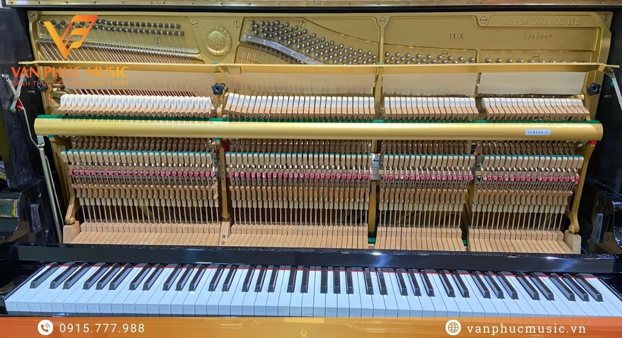 piano upright yamaha yux