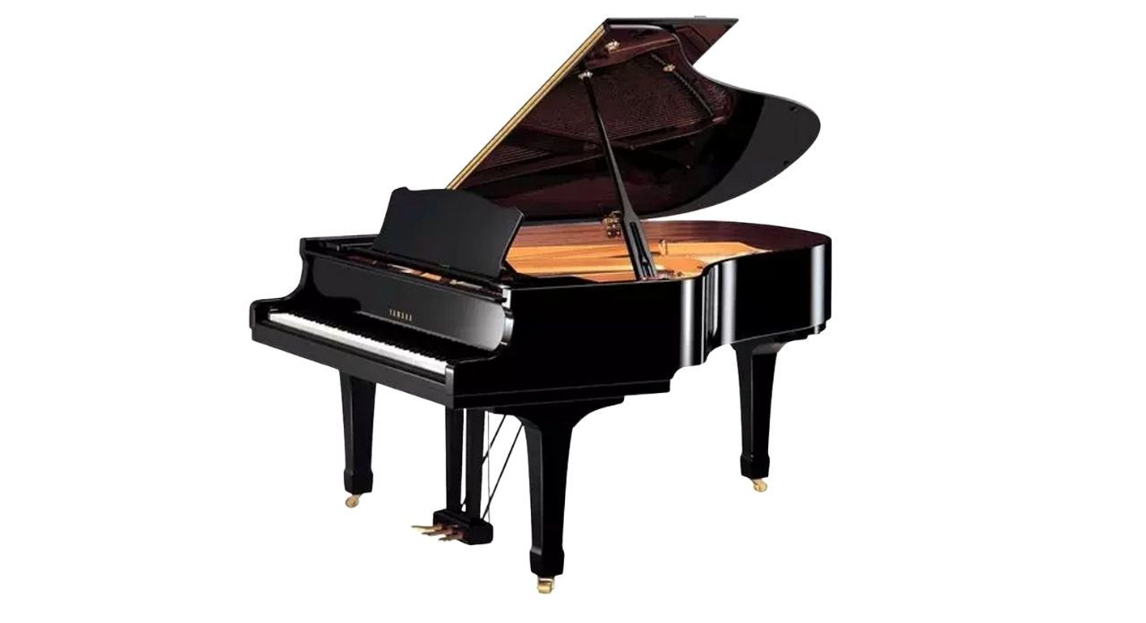 YAMAHA C5