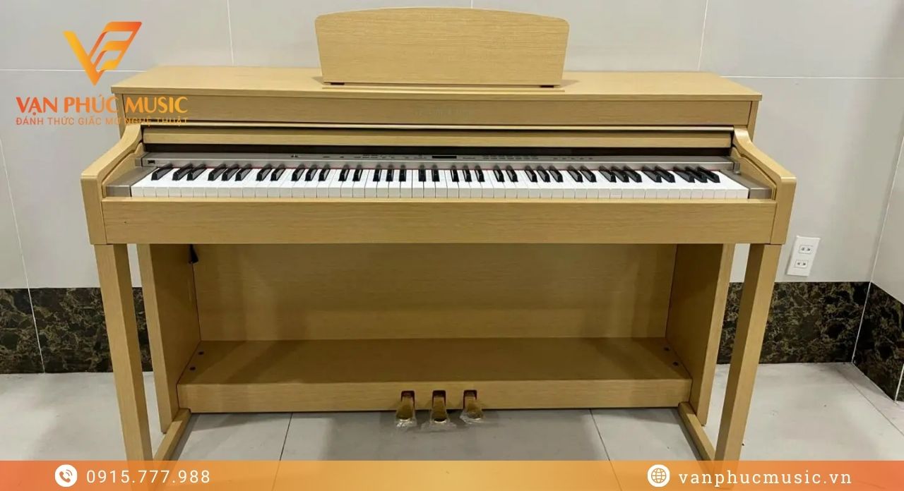 YAMAHA CLP-430C