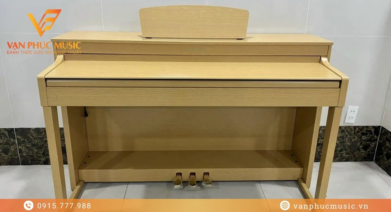 YAMAHA CLP-430C Clavinova