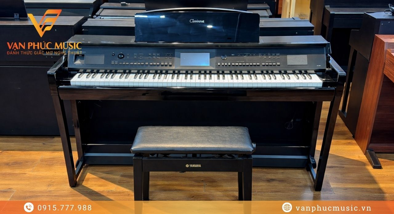 YAMAHA CVP-805PE